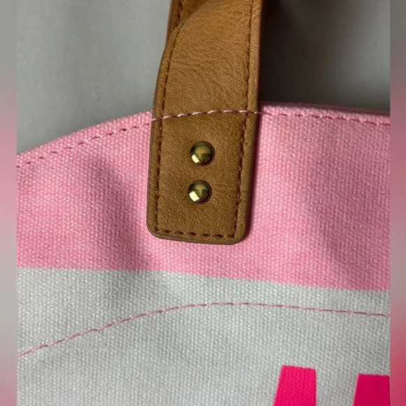 Victoria Secret Pink & White Striped Tote “Angels Have Landed on the Beach” - Picture 5 of 7